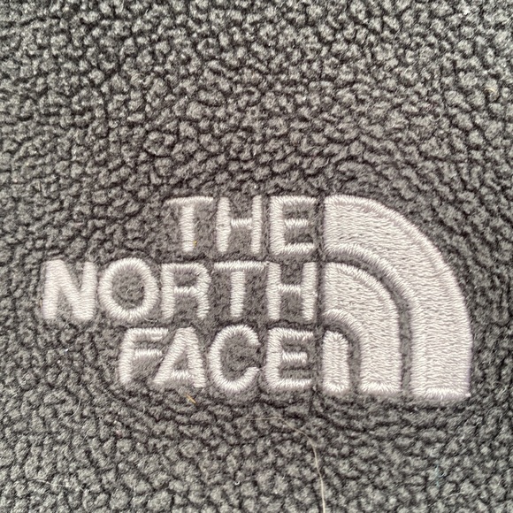 The North Face Black Fleece Winter Jacket - Small - Picture 5 of 7